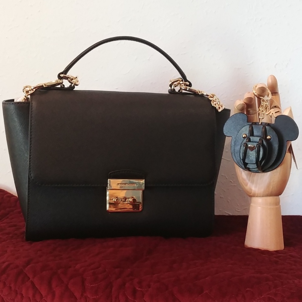 Michael Kors 3-D Bear Purse Charm Key Chain - Picture 5 of 8